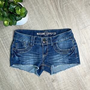 Mossimo Medium Wash Boho Embroidered Cutoff Denim Shorts Women’s/Junior Size 5